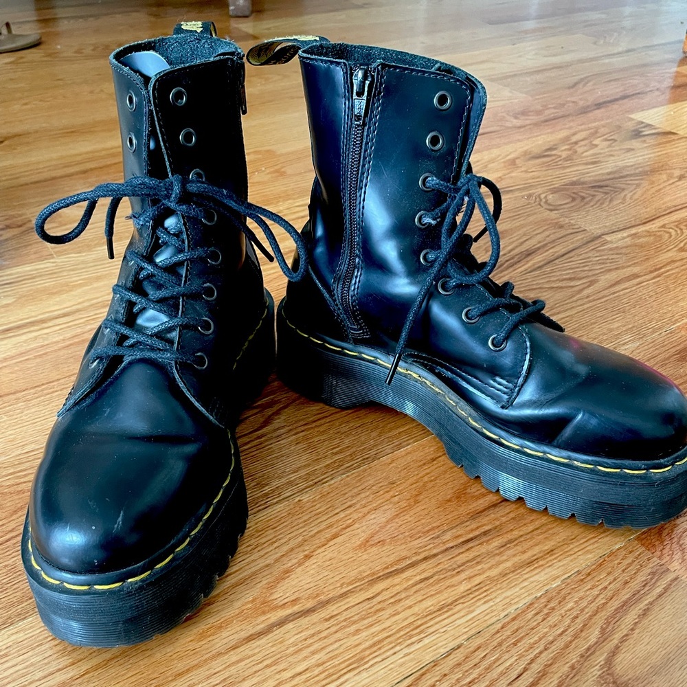 Doc Marten Jadon Platform Boot US size 9
